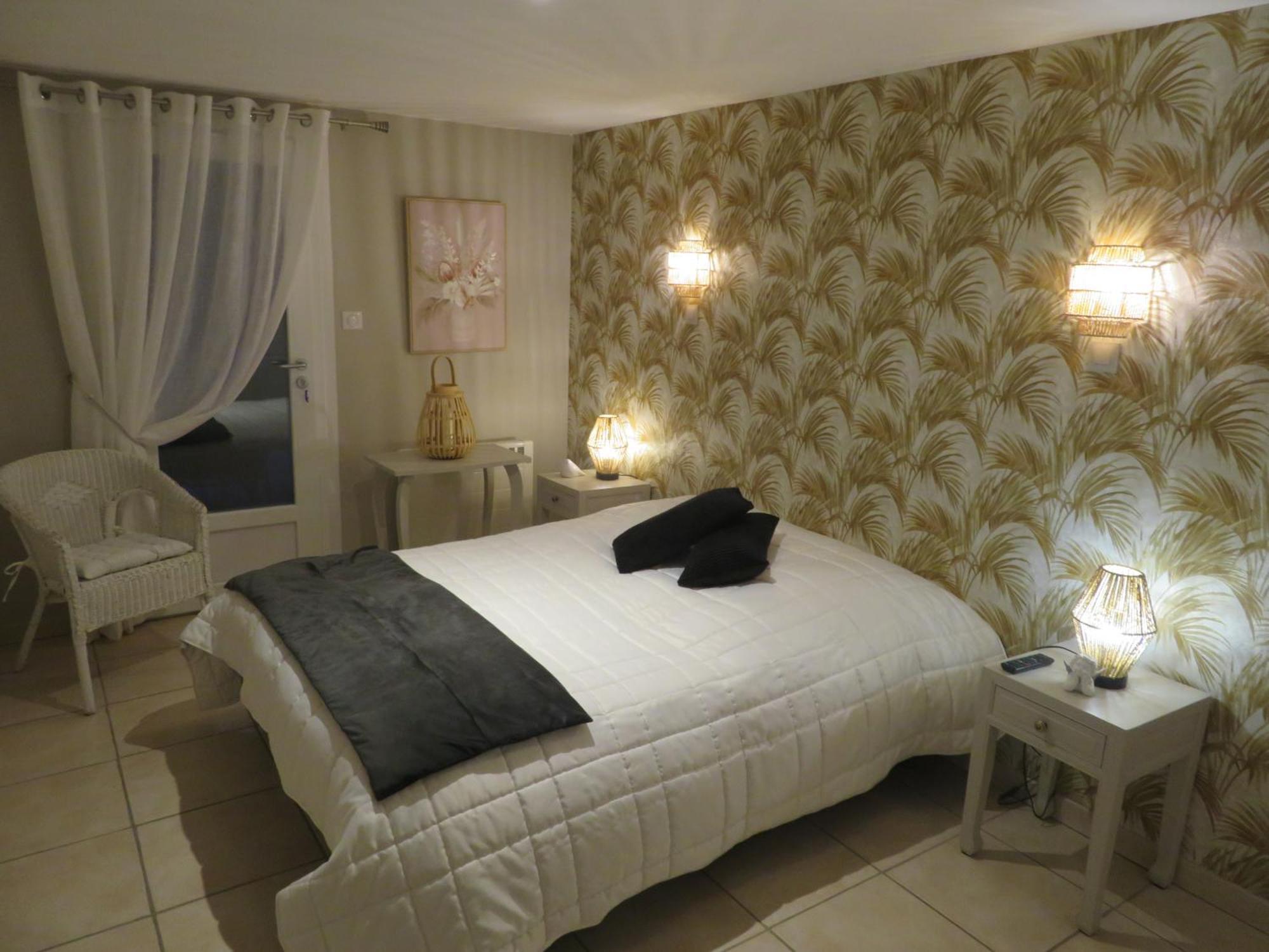 Le Colombie Gouleme Bed & Breakfast Concores Luaran gambar